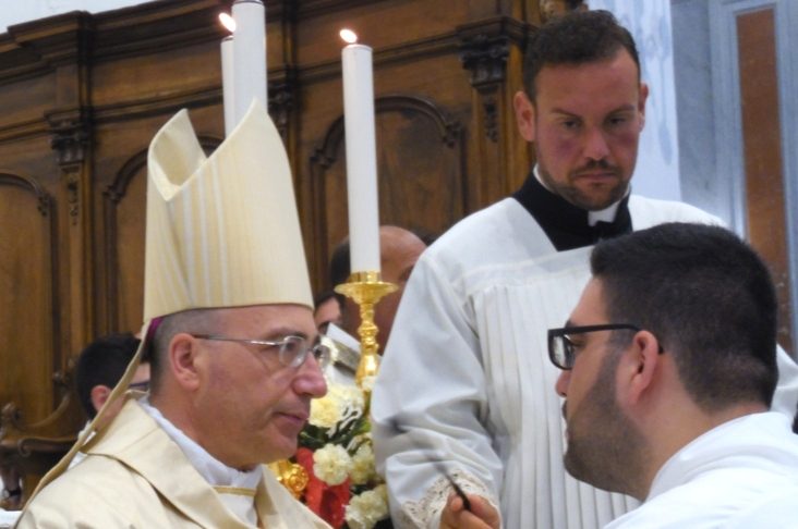 SOLO CHI È SUO AMICO POTRÀ ESSERE ANCHE SUO SERVO