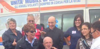 A ROMA DAL PAPA CON LA CROCE ROSA