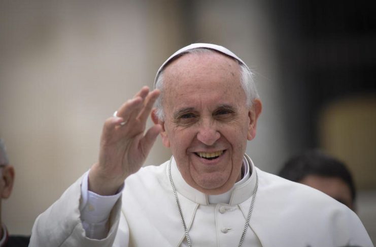 Papa Francesco all’Angelus annuncia la preghiera di mercoledì 25 marzo
